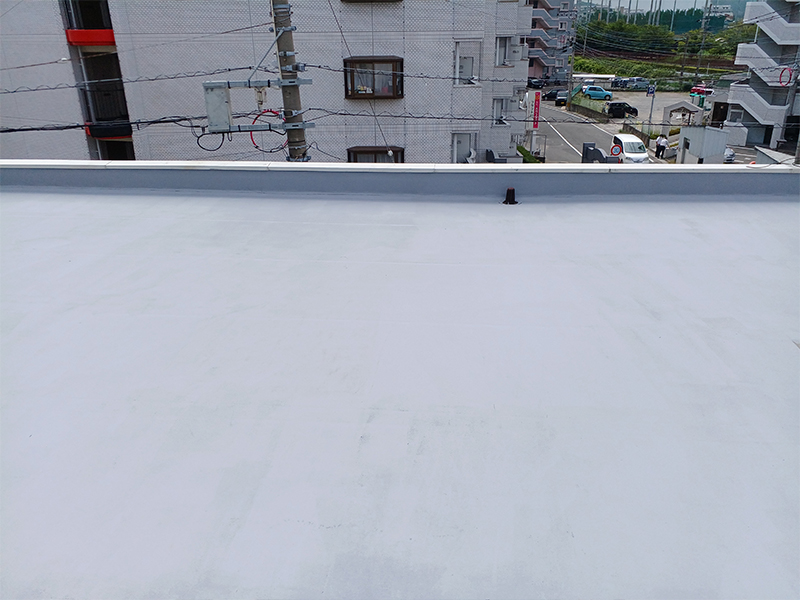 福岡県東区下原　I.T様<br>マンション陸屋根及びベランダ防水塗装工事　